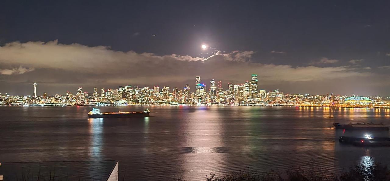 Apartmán 180 Degree, Unobstructed Bluff View! Seattle Exteriér fotografie