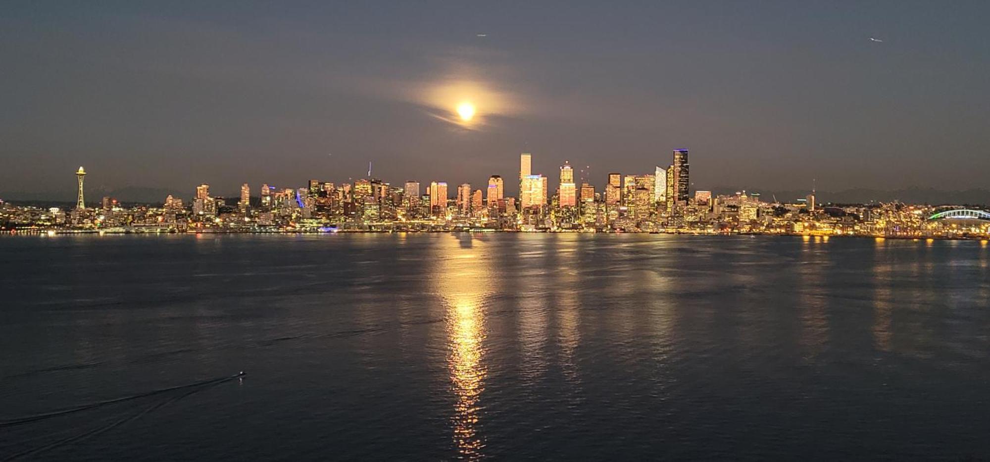 Apartmán 180 Degree, Unobstructed Bluff View! Seattle Exteriér fotografie
